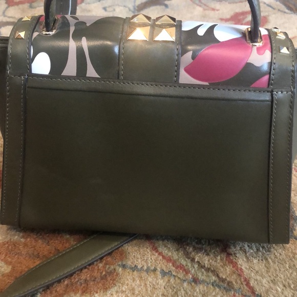 Michae Kors limited edition small/medium optional crossbody leather purse - Picture 4 of 9